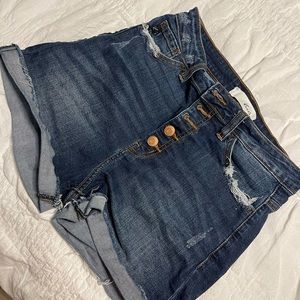 Kancan Cuff Shorts
